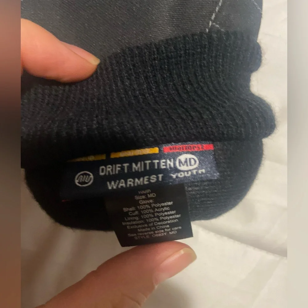 Manzella Frost Youth Snow Ski Snowboard Mittens Size M Black New